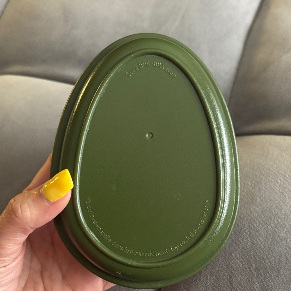 Avocado Container - Picture 2 of 4